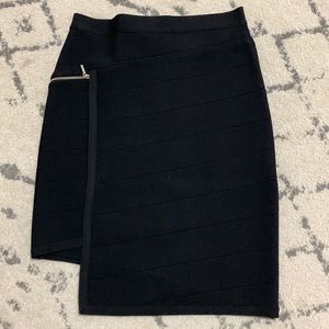 Bebe body con skirt